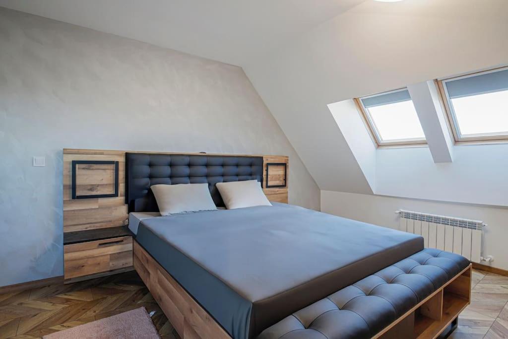 Apartment 20% Discount! 2 Bedroom Vitosha View